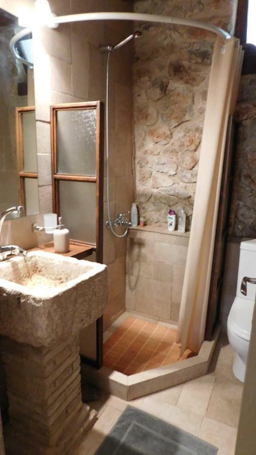 Agoriani Art Suite - 4 Seasons' Natural Living Lílaia Extérieur photo
